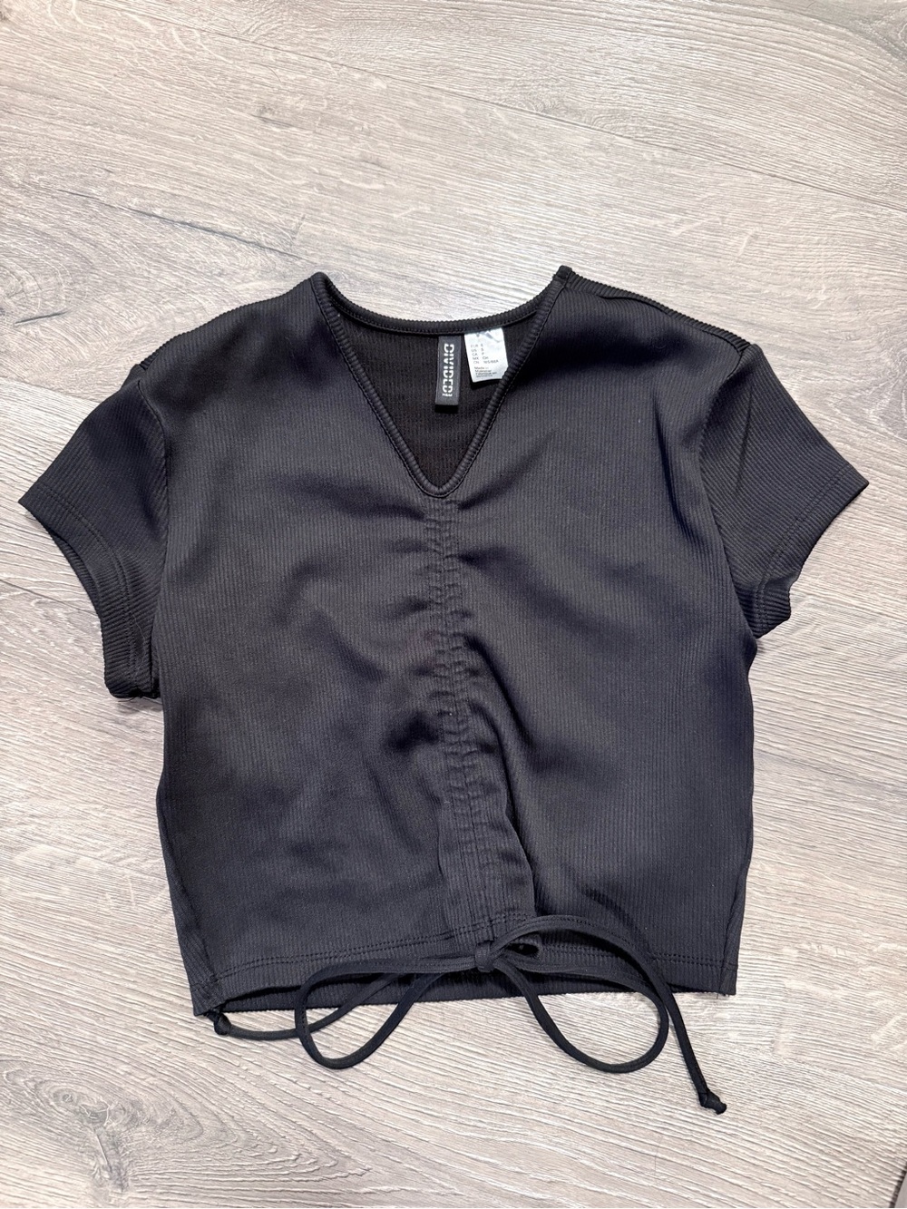 H&M DIVIDED Black Ruched Tie-Front Crop Top